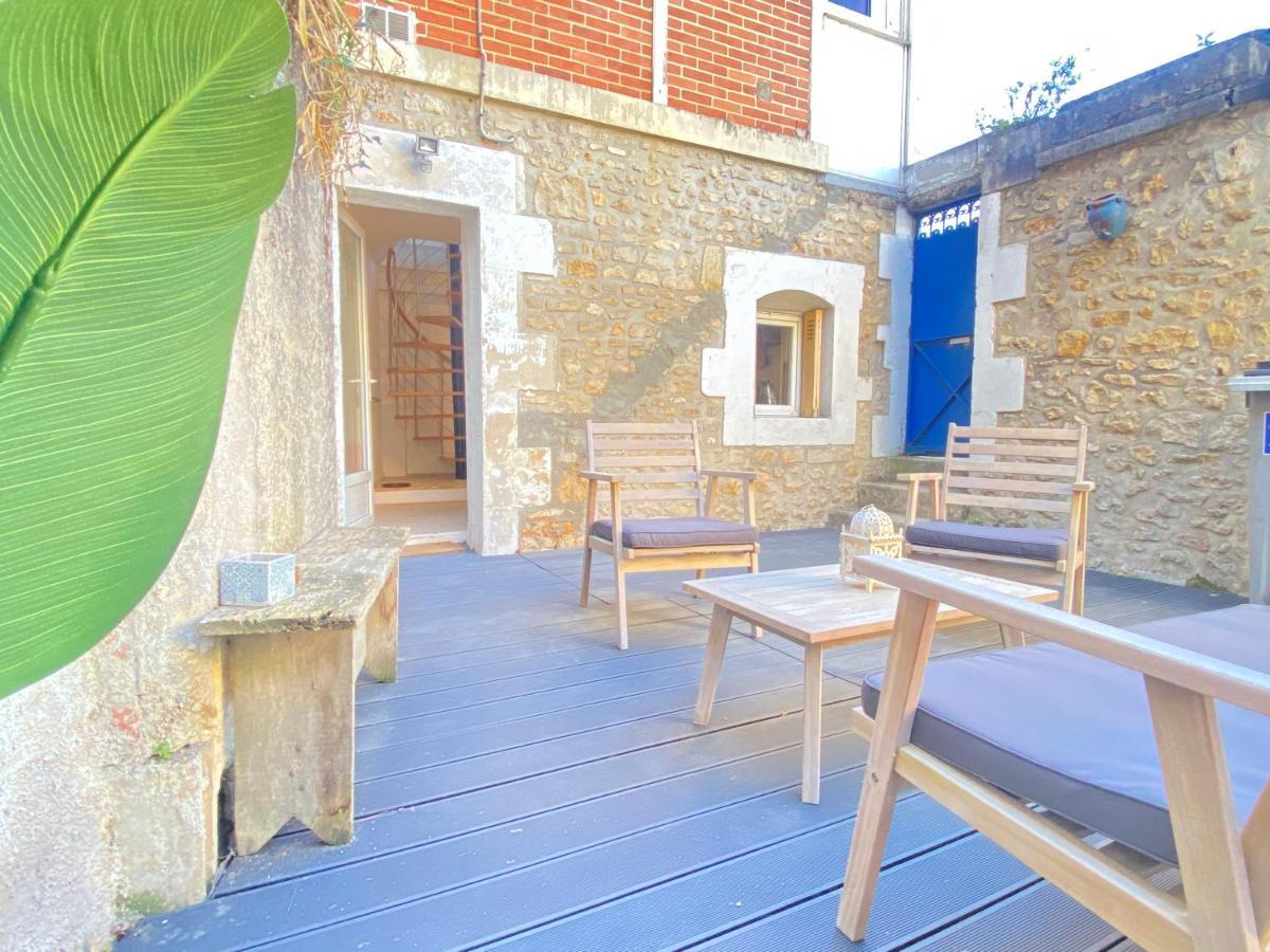 - Le Lys - Magnifique Maisonnette Avec Terrasse Hébergement de vacances *